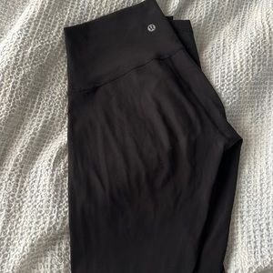 Black Lululemon leggings